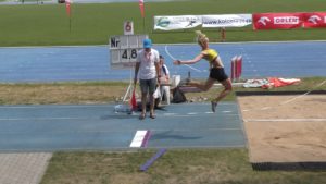 „Benek” Benedykcińska z minimum europejskim na Mistrzostwa Europy Juniorów – 6,10 m., lecz do kwalifikacji PZLA brakuje 2 cm.