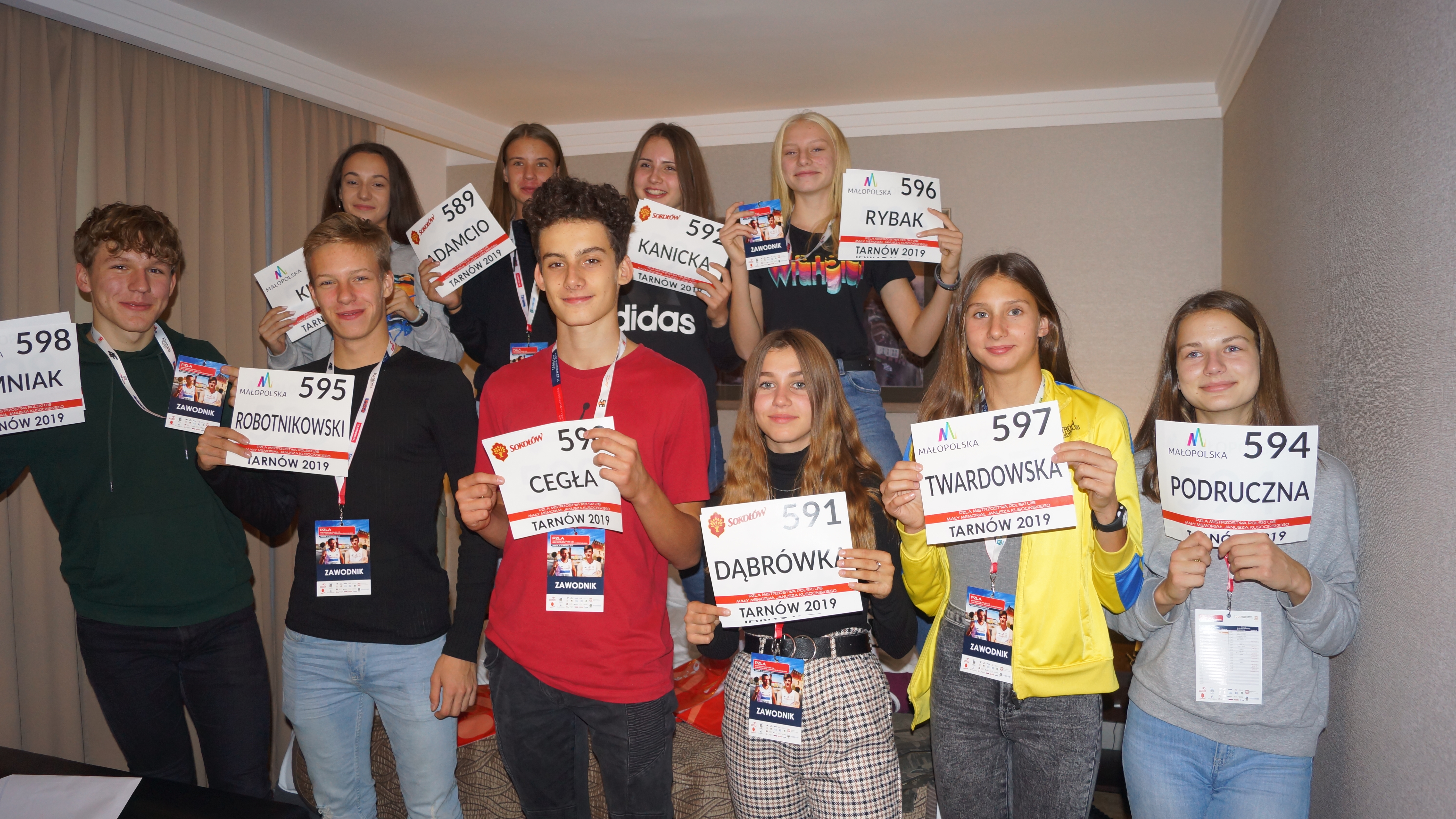 Dwa medale lekkoatletów Stali LA Mistrzostw Polski U16 w Tarnowie. Dziesięcioro uczestników Klubu w imprezie.